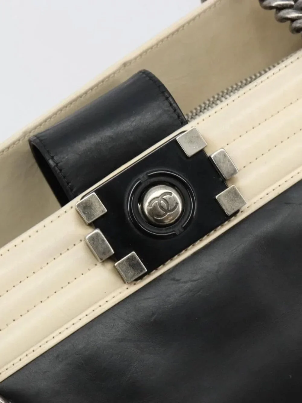CHANEL Boy Chanel Chain Tote Bag Calf Skin Black Silver CC Auth bs35348